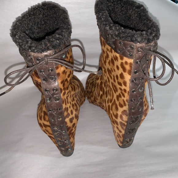 CHRISTIAN LOUBOUTIN size 8 wedge heel BOOTIES - Picture 6 of 14